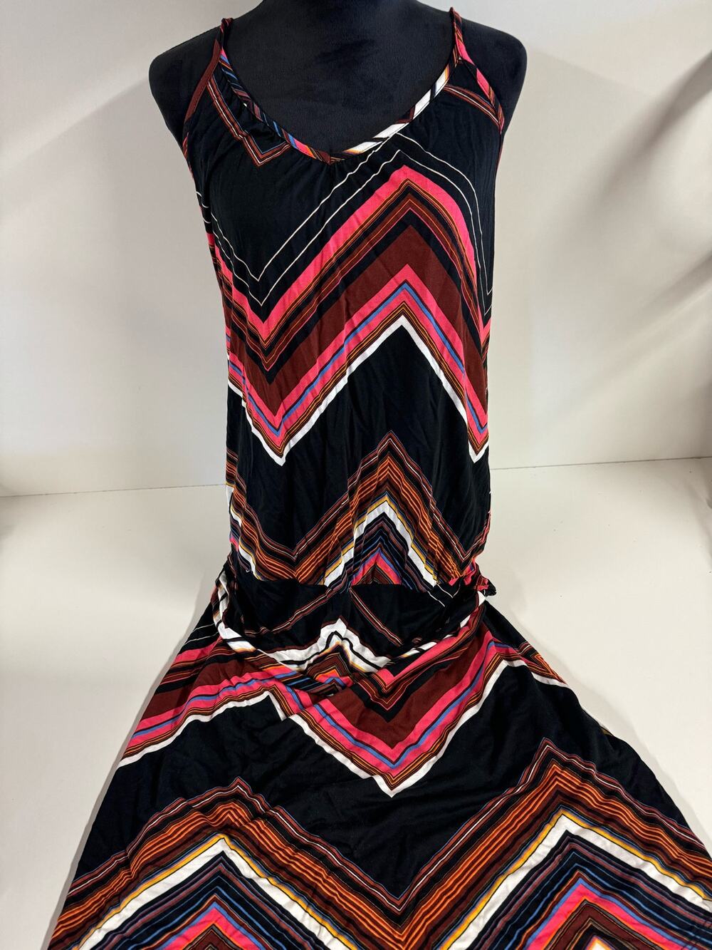 Lascana  Dress Red Black Size 12 Sleeveless Spaghetti Straps Geometric Pattern